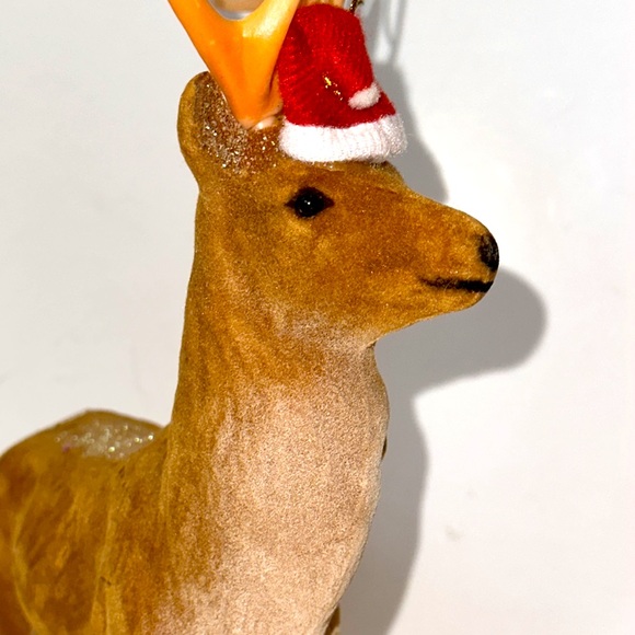 Vintage Large Christmas Flocked Reindeer/Buck - Picture 7 of 7